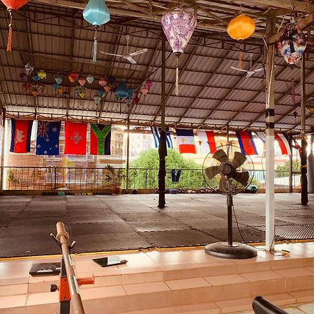 Villa Martial Arts Gym & Guesthouse Phnom-Penh Buitenkant foto